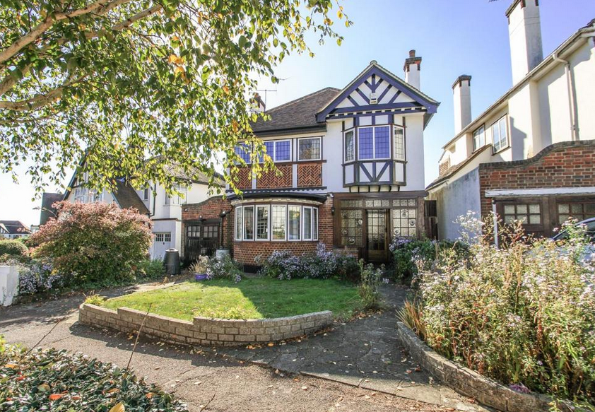 Lovely homes for sale in LeighonSea